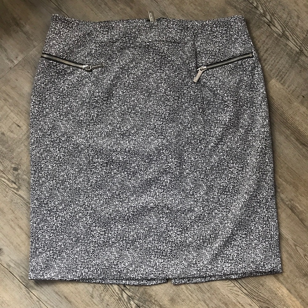Micheal Kors Zipper Pencil Skirt
